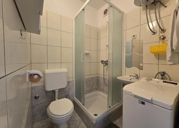 Antonella * Задар